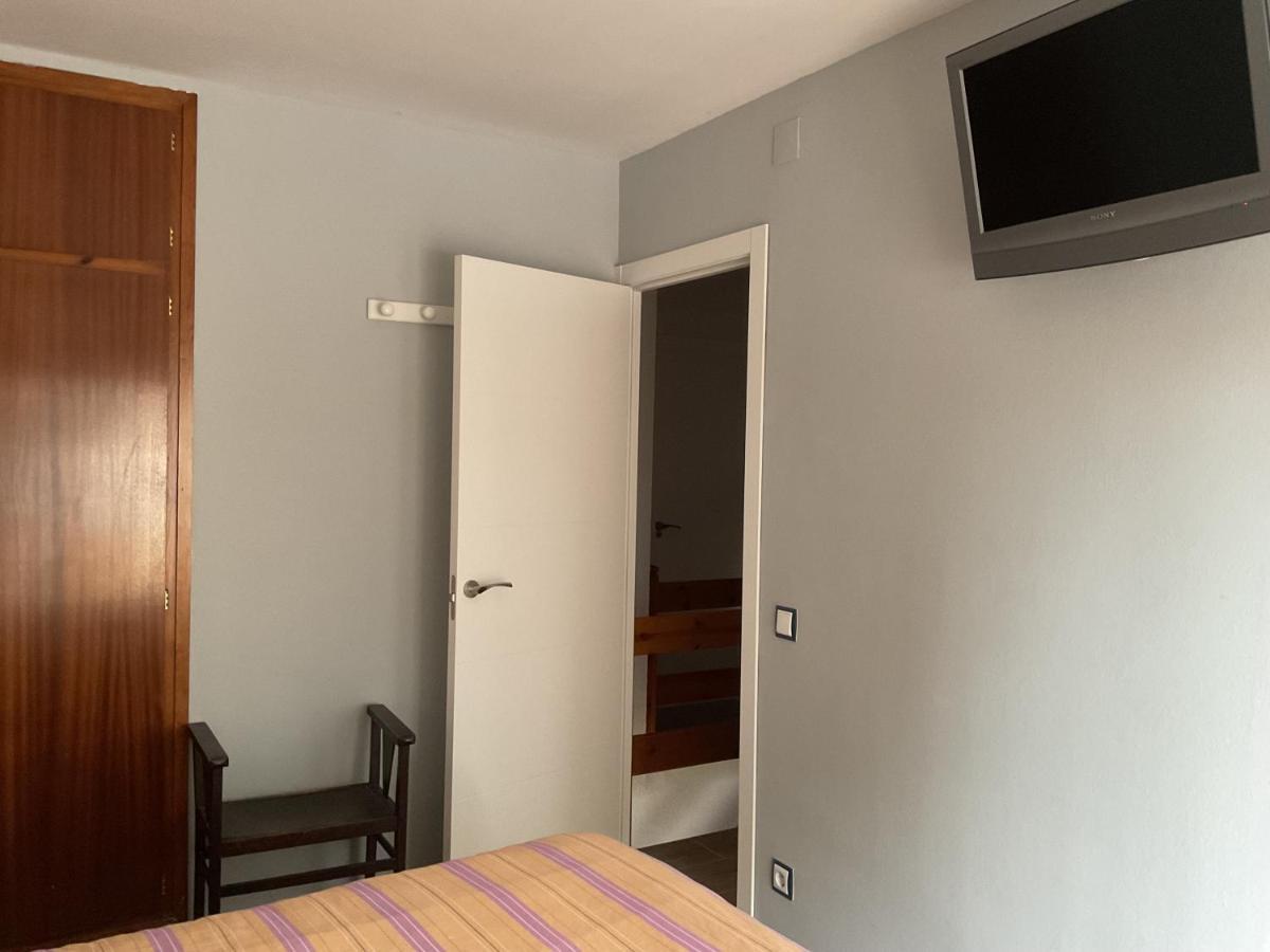 토르뎀바라 Casa Con Gran Piscina Particular Cerca Playa 빌라 외부 사진